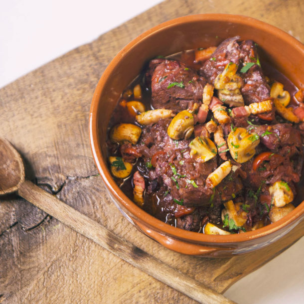 Red wine chicken and mushroom stew